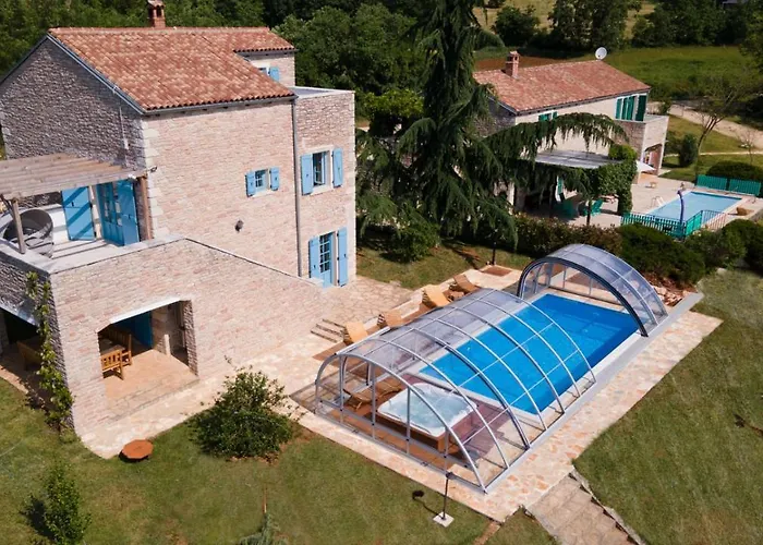 Julijud, Heated Pool, Jacuzzi, Dome And Sauna