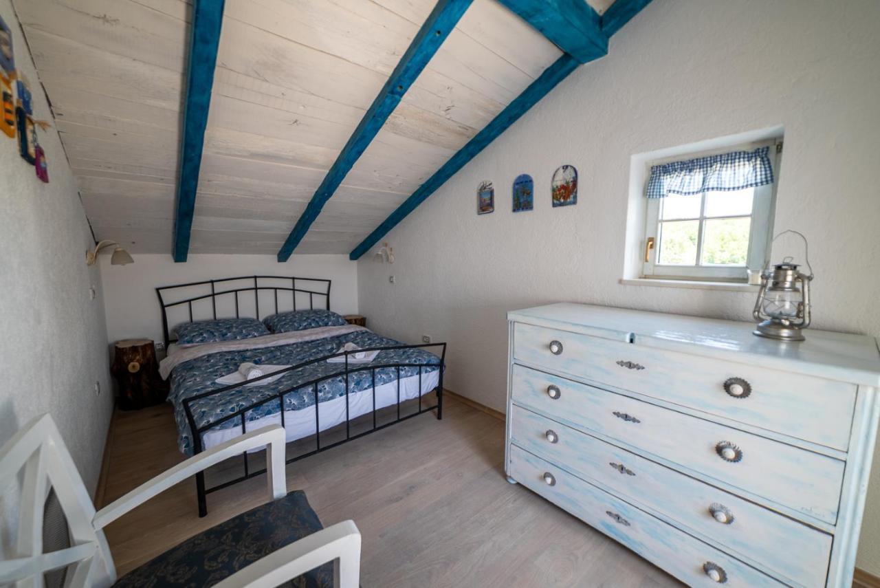 Julijud, Heated Pool, Jacuzzi, Dome And Sauna