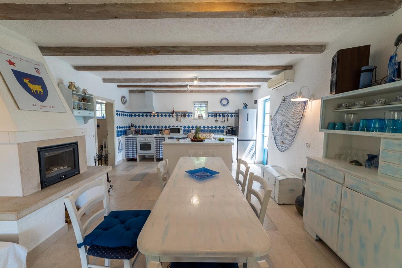 Julijud, Heated Pool, Jacuzzi, Dome And Sauna