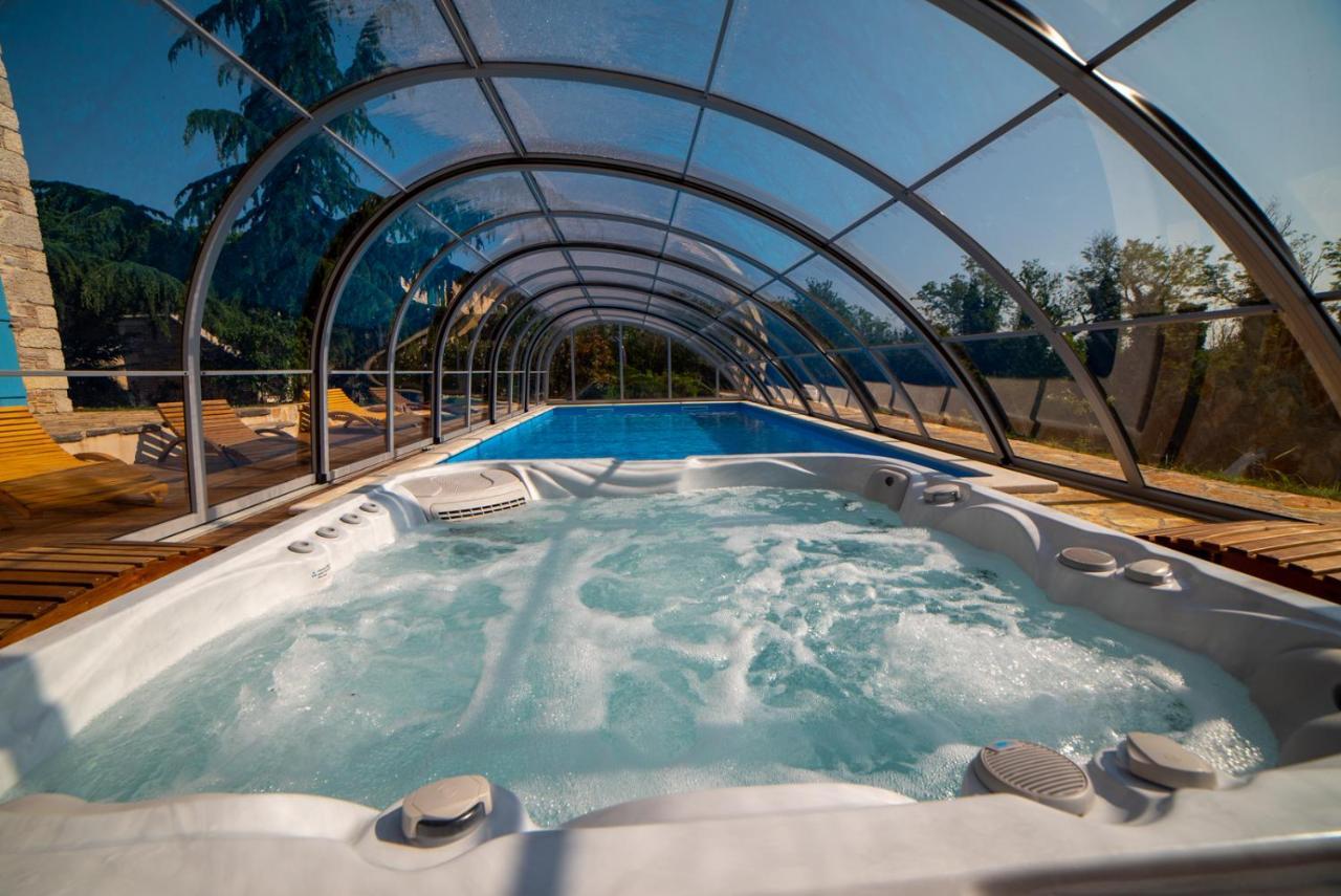 Julijud, Heated Pool, Jacuzzi, Dome And Sauna